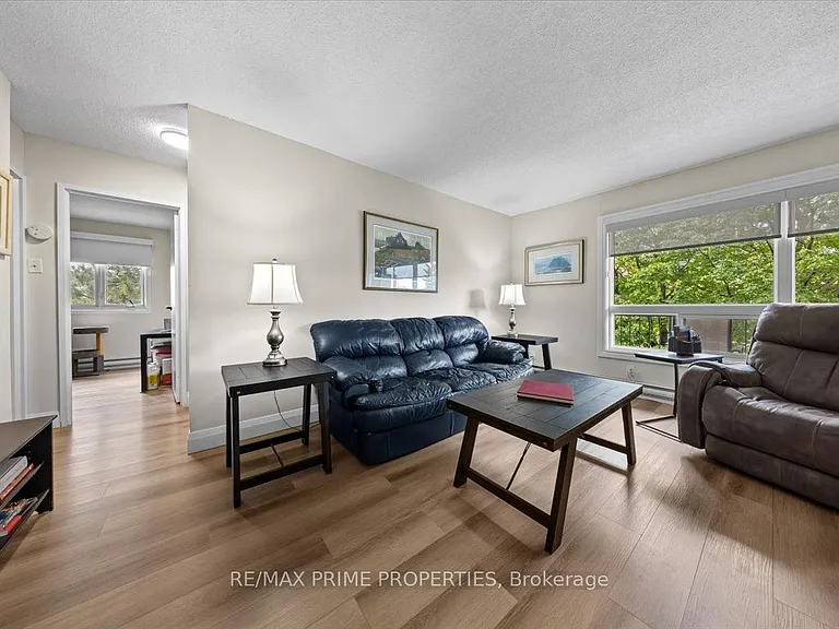 158 McArthur Ave #209 — Photo 11