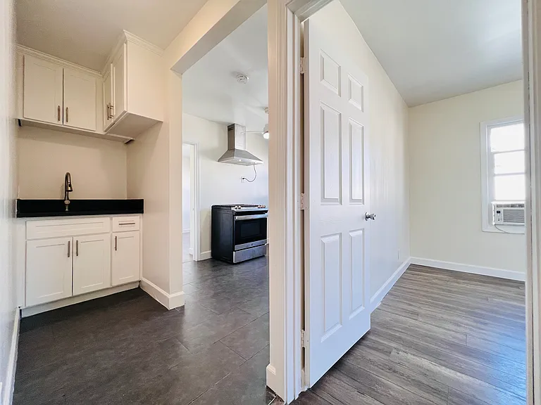 3835 Whittier Blvd #4 — Photo 12