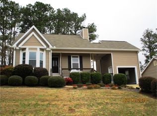 106 Greystone Dr, Carrollton, GA 30116