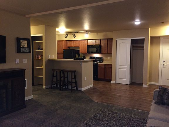 4th image of 3307 E 55th Ave APT 226