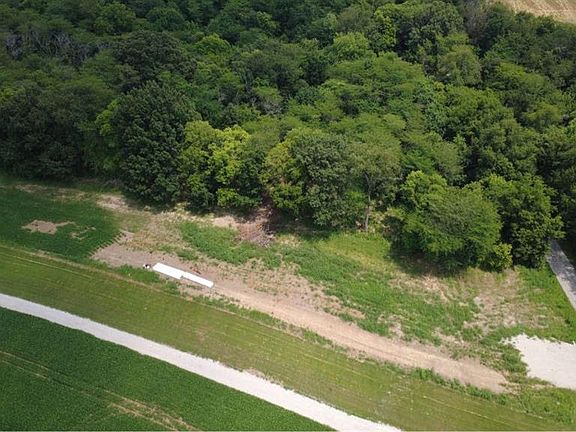 5th image of 2-3265 Venhaus Rd