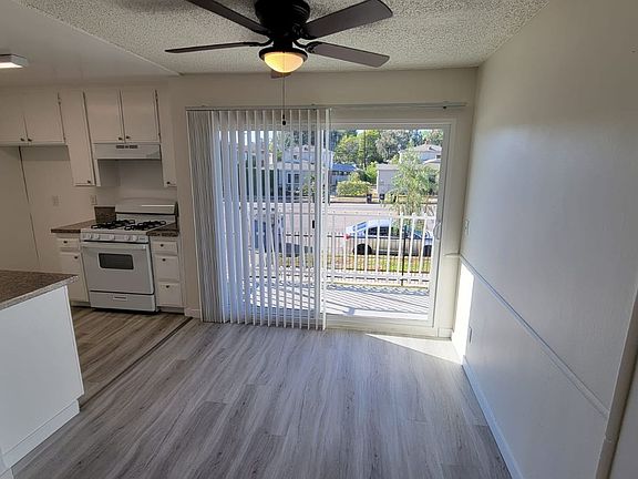 5th image of 13347 Victory Blvd APT 101