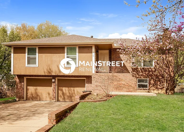 216 W Heritage Dr — Photo 1