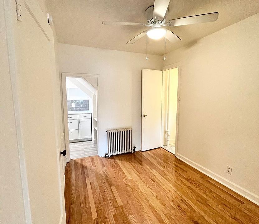 2nd image of 1120 3rd Ave #5