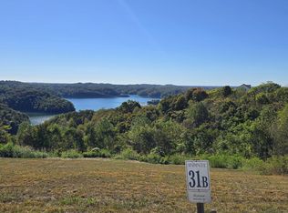 31B Bass Rd, Hilham, TN 38568