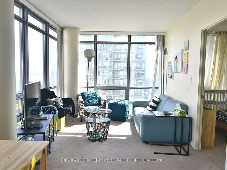 3 Navy Wharf Ct #909 — Photo 6