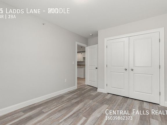 3rd image of 35 Ladds Ln #202