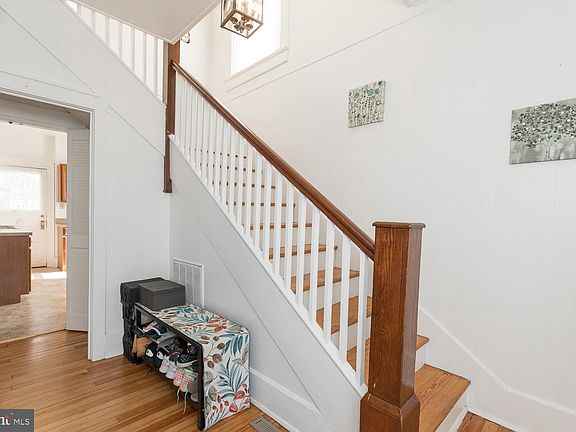 5th image of 205 Salem Ave