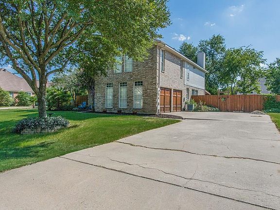 2nd image of 2014 Buffalo Bend Dr