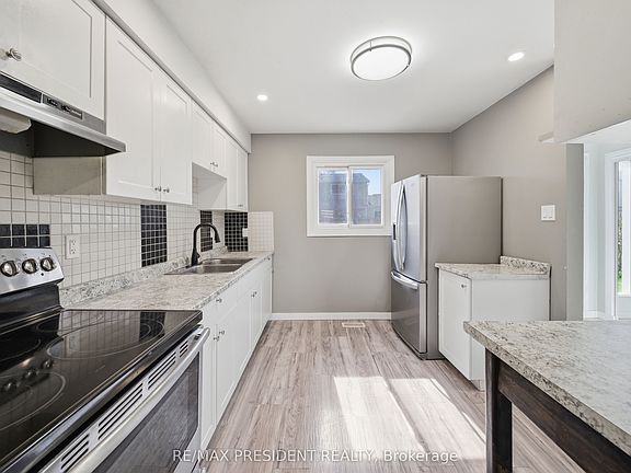 4th image of 498B Grey St