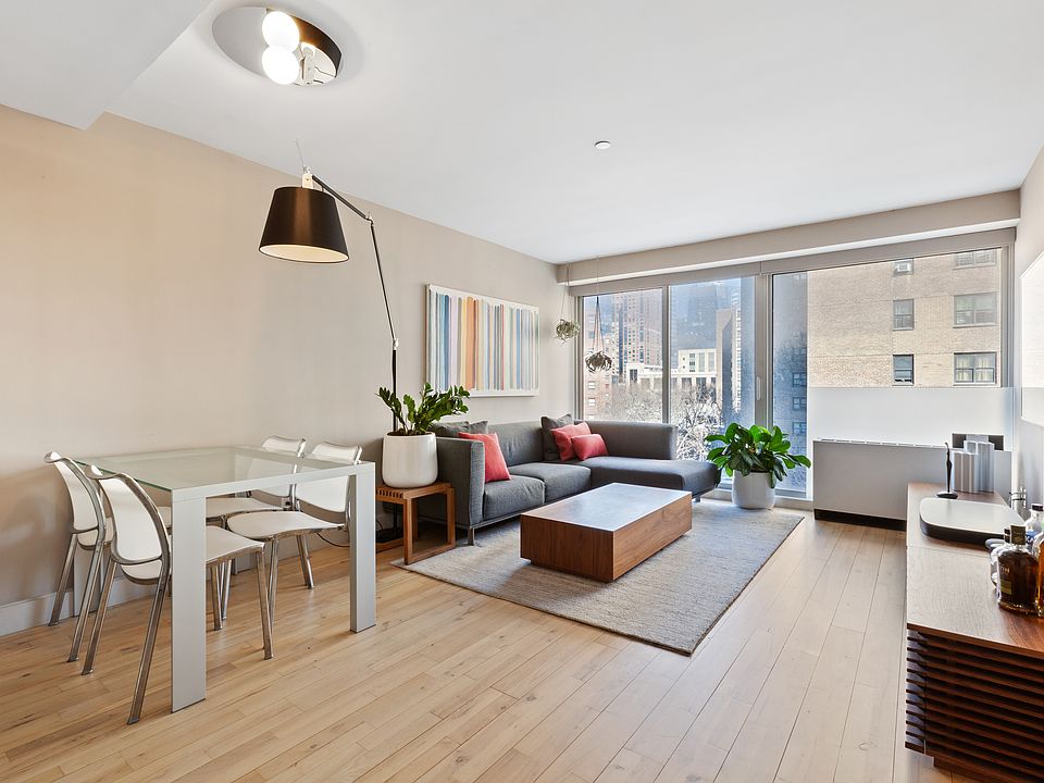1st image of 420 W 25th St APT 7K