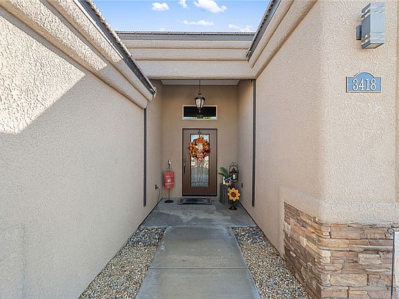 3rd image of 3418 Saddleback Drive