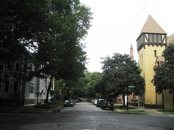 5th image of 1119 W Lill Ave