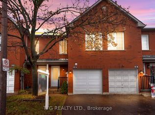 1995 Pine Grove Ave #31, Pickering, ON L1V6W4