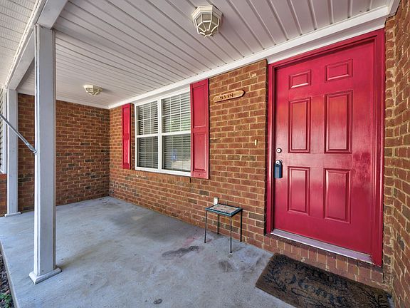 4th image of 4114 Watson Rd