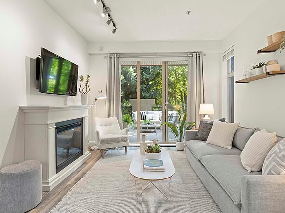 3rd image of 1633 Mackay Ave #104