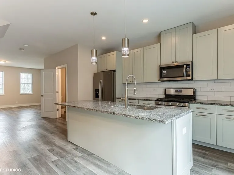 10600-10618 Alice Mae Ct — Photo 25