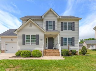 606 Yellowstone Dr, Hopewell, VA 23860