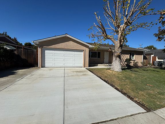 2nd image of 7710 Hillrose Dr