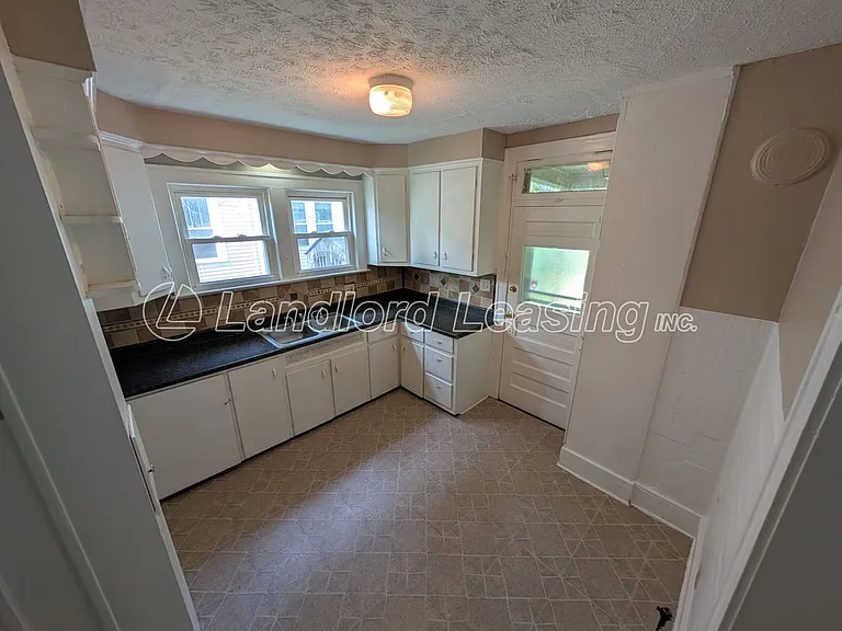 3433 Livingston Ave — Photo 7