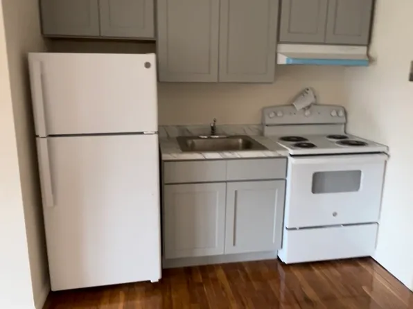 80-90 Clarendon Pl #8B, Hackensack, NJ 07601