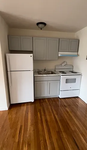 80-90 Clarendon Pl #8B Photo 1