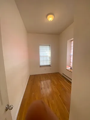 Rented by Bouklis Group | media 9