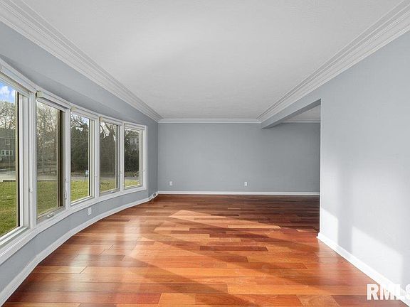 4th image of 2705 17th Avenue Ct