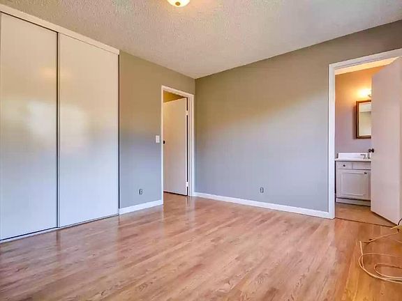 4th image of 11938 Apatite Ave