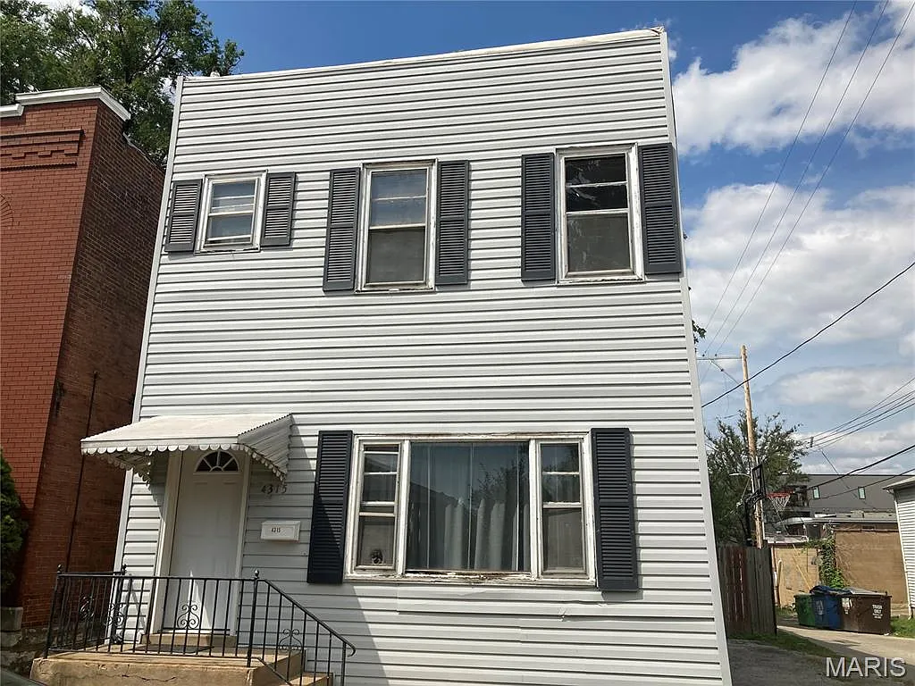 4315 Humphrey St photo 1