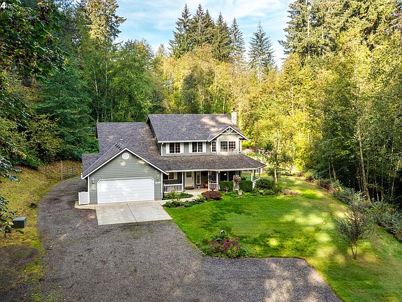 2nd image of 20500 NE 172nd St