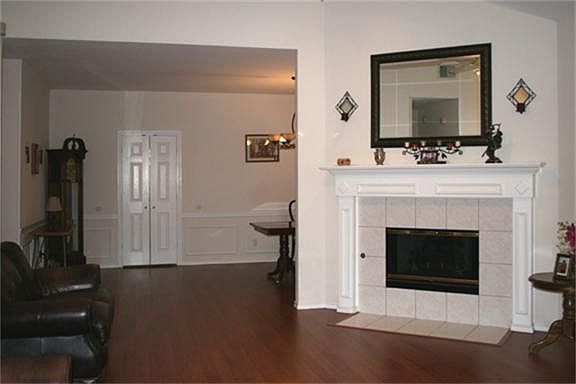 3rd image of 2211 Arbor Creek Dr