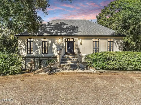 115 Safari Cir, Carencro, LA 70520