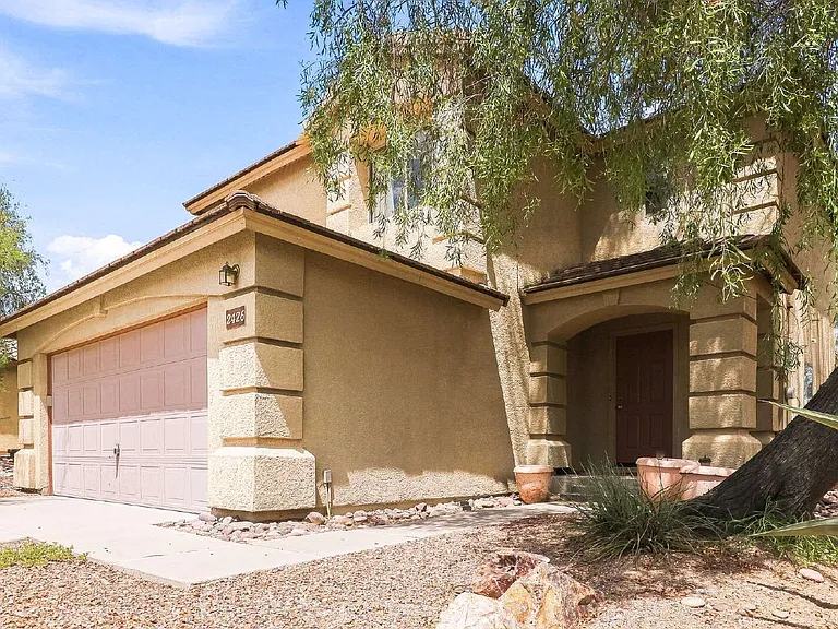 2426 W Silverbell Tree Dr — Photo 18