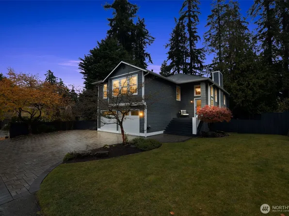 21505 84th Avenue W, Edmonds, WA 98026