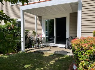 36 Silver Hill Ln APT 13, Natick, MA 01760