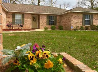 1964 Winners Cir, Cantonment, FL 32533