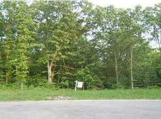 7580 Barn Ridge Dr NE, Rockford, MI 49341