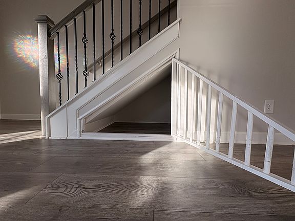 5th image of 4060 Opal Dr