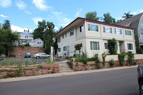 46 Park Ave Photo 1