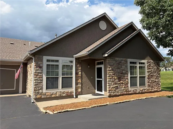 11263 S Summit St APT 2402, Olathe, KS 66215
