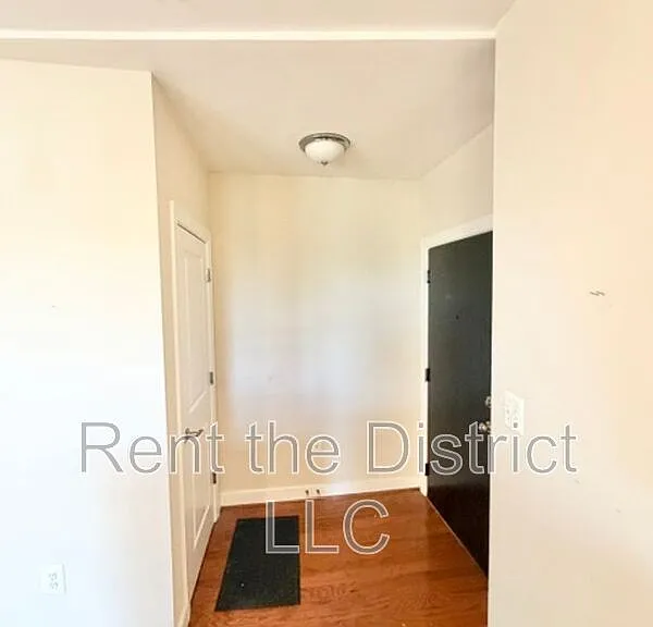 4800 Georgia Ave NW #402 — Photo 4