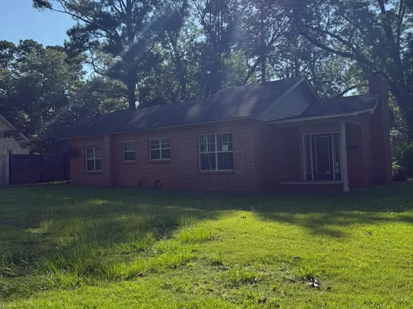 142 Liberty Hill Dr, Evergreen, AL 36401