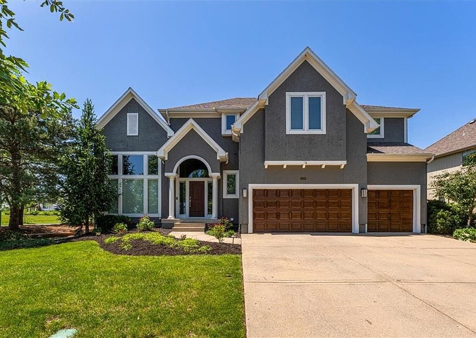 1st image of 13290 High Dr
