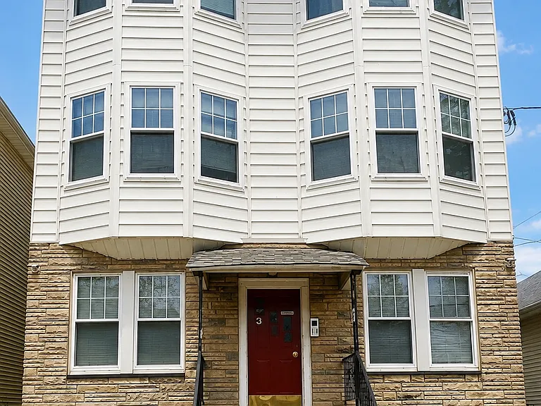 370 Union St — Photo 10