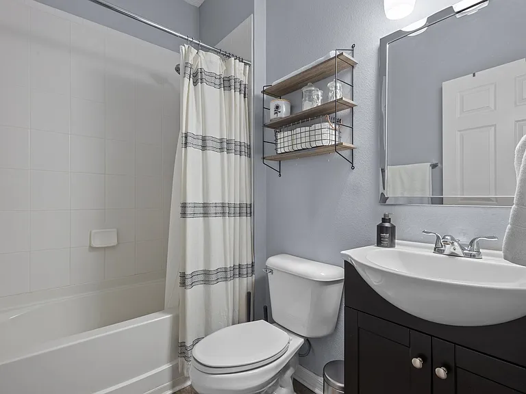 9510 Georgian Park Ln #106 — Photo 14
