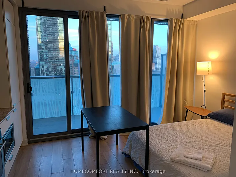 50 Charles St E #1702 — Photo 3