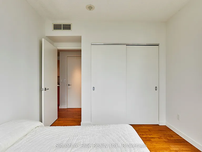 281 Mutual St #608 — Photo 20