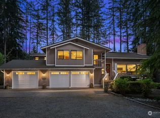 22853 NE 42nd St, Redmond, WA 98053