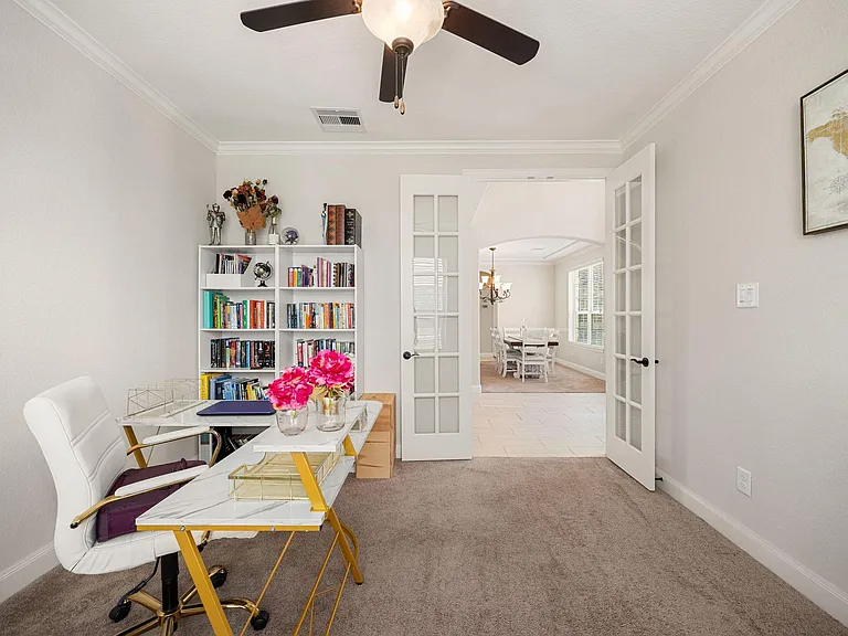 9338 Taylor Cliff Ln — Photo 25